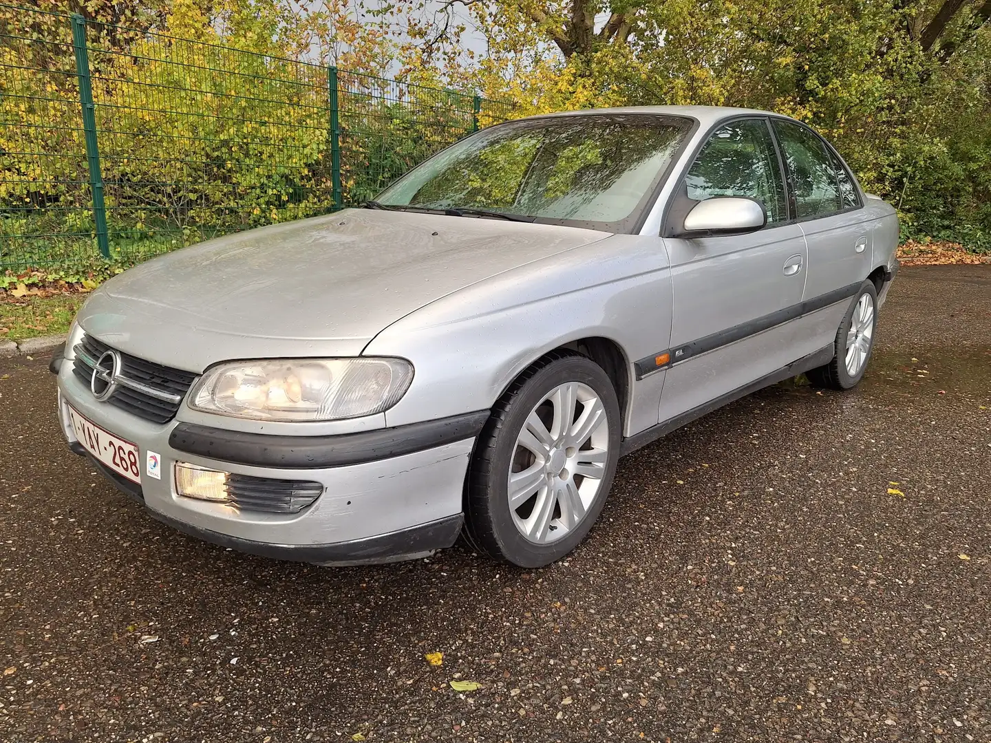 Opel Omega BB11 Grijs - 2