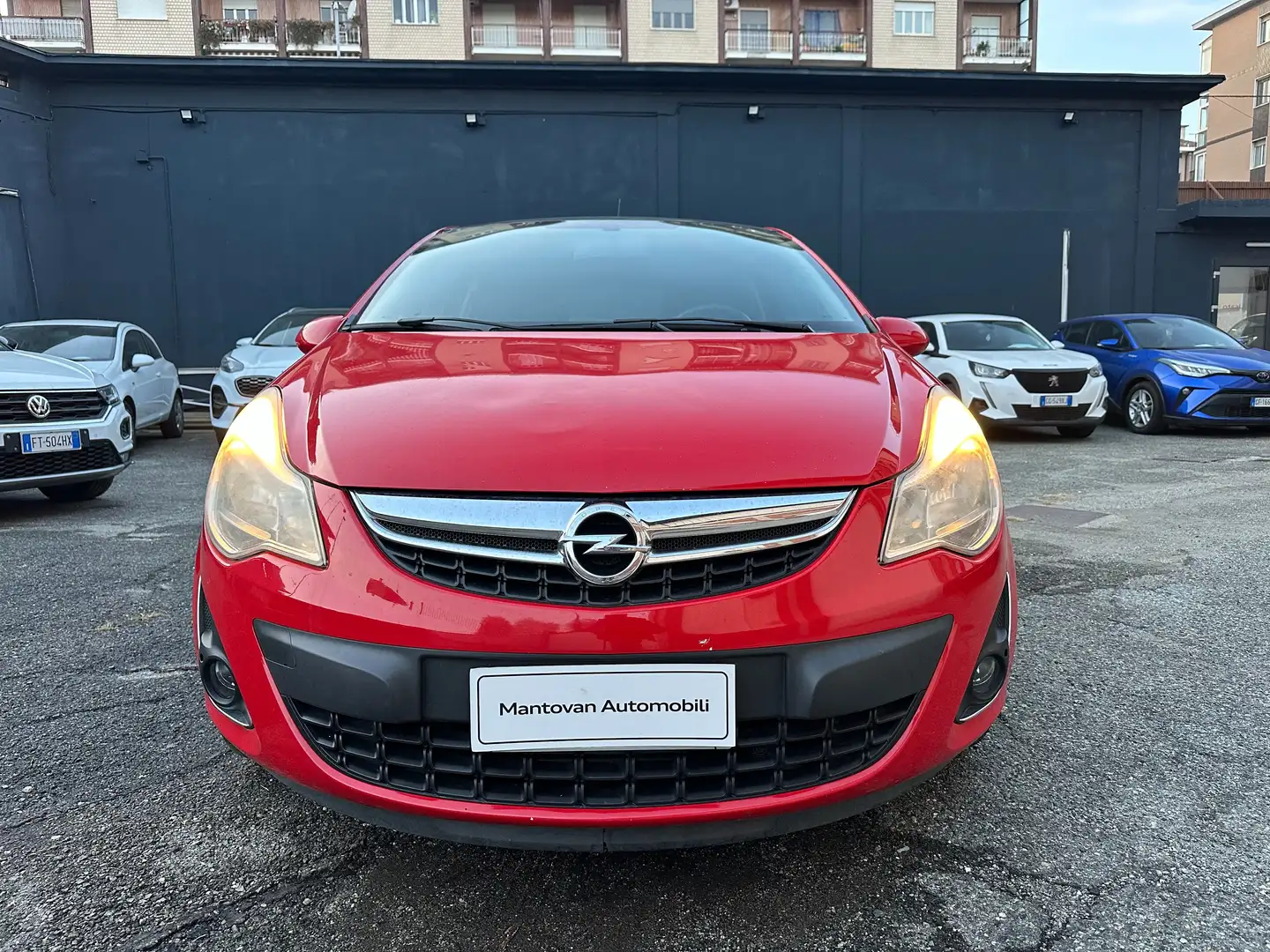 Opel Corsa 3p 1.2 b-Color Rosso - 2