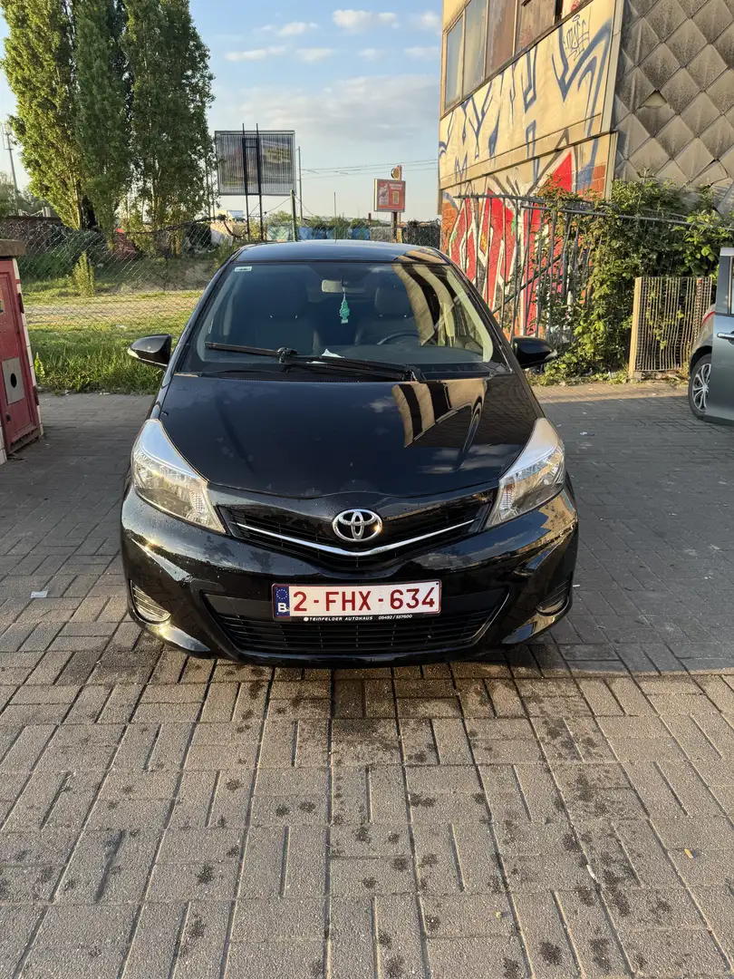 Toyota Yaris 1.0i VVT-i Active - 1