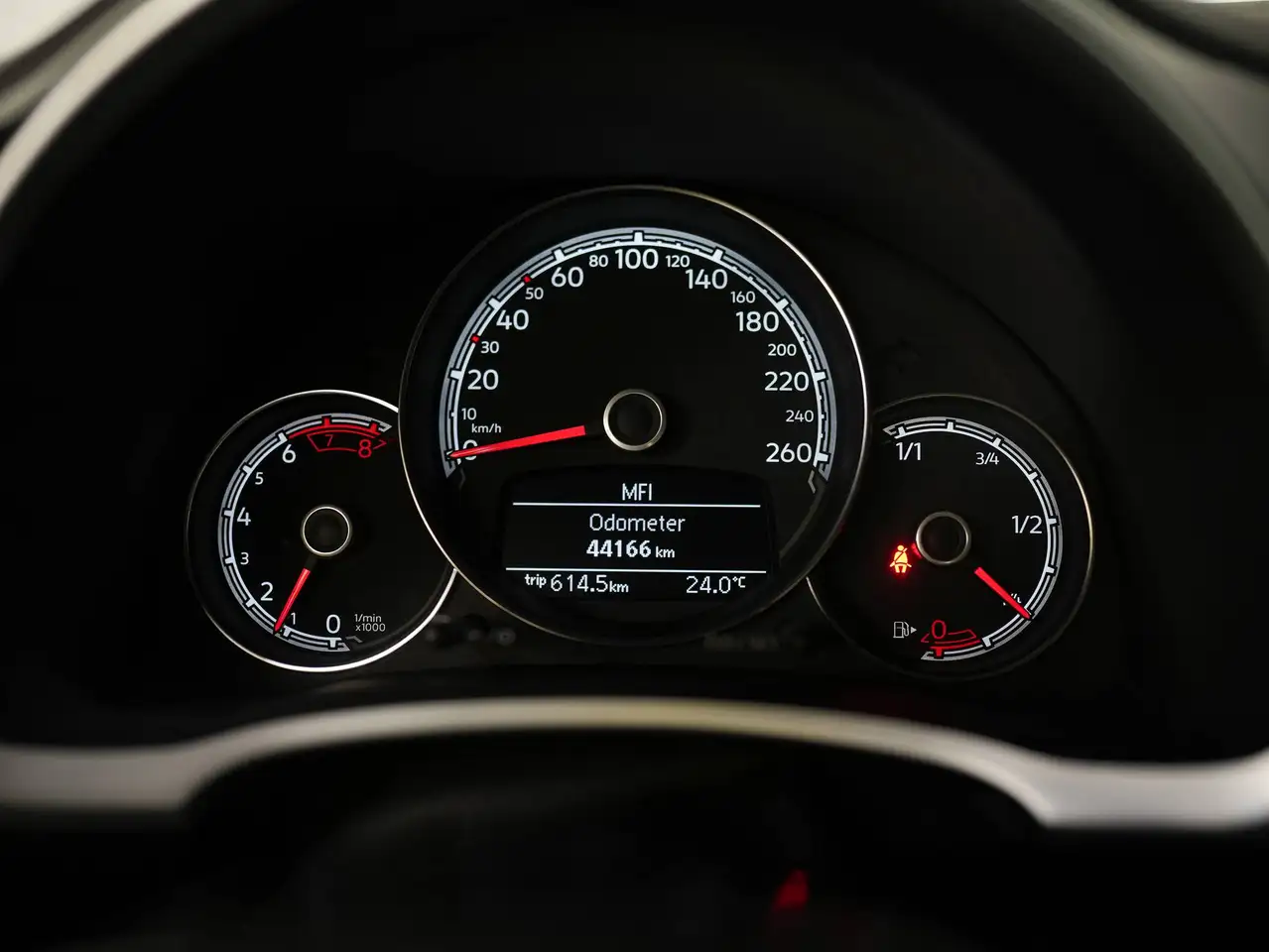 Volkswagen Beetle photo Volkswagen Beetle