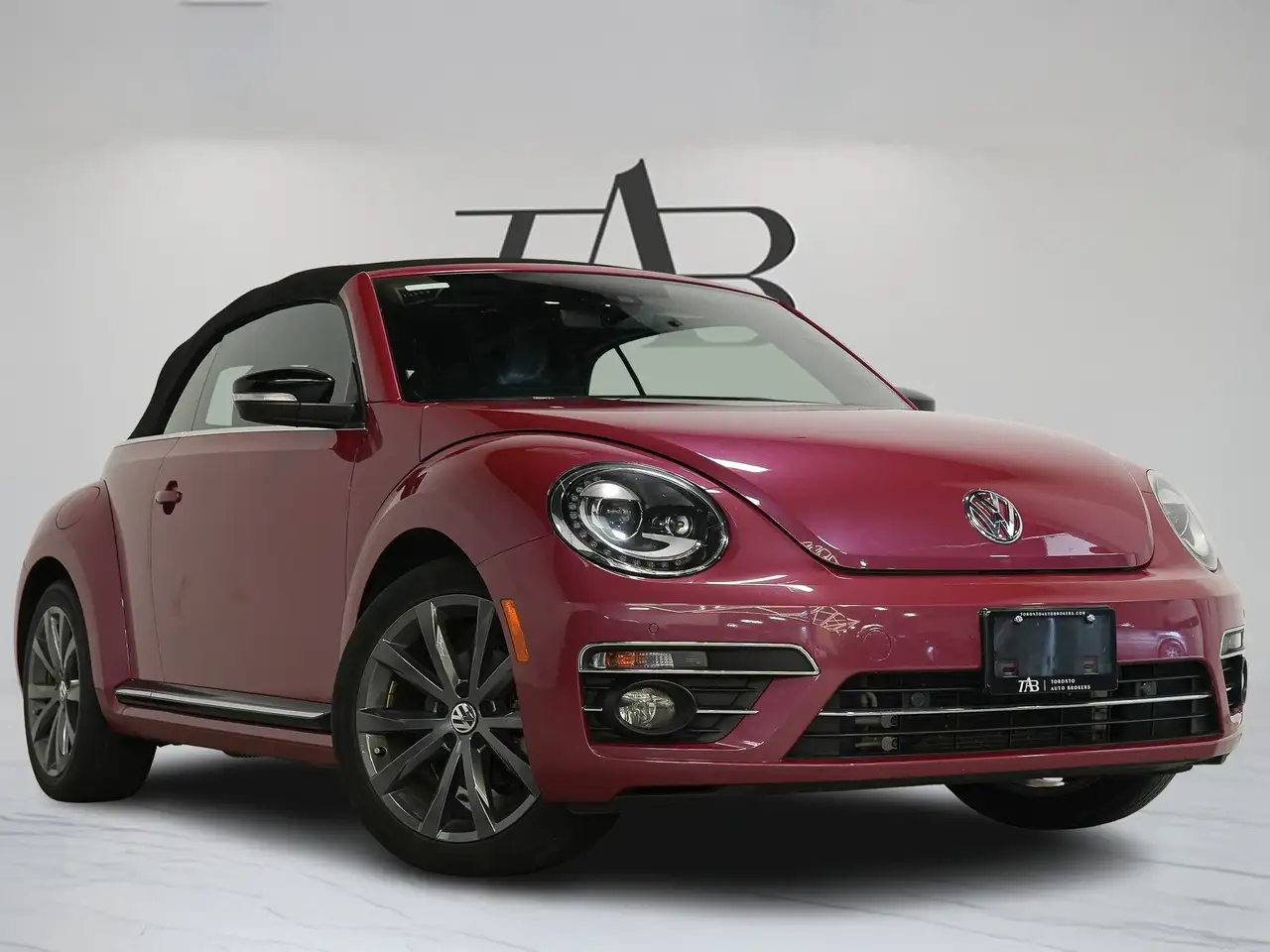 Volkswagen Beetle photo Volkswagen Beetle