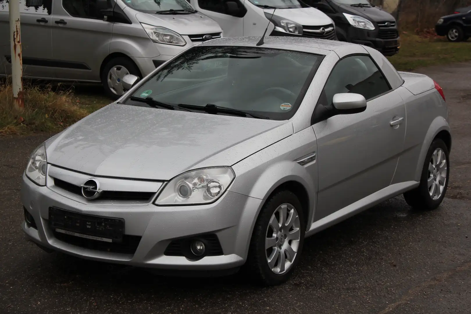 Opel Tigra Basis-ALU-ZV-SERVO-EL.VERDECK Silber - 2