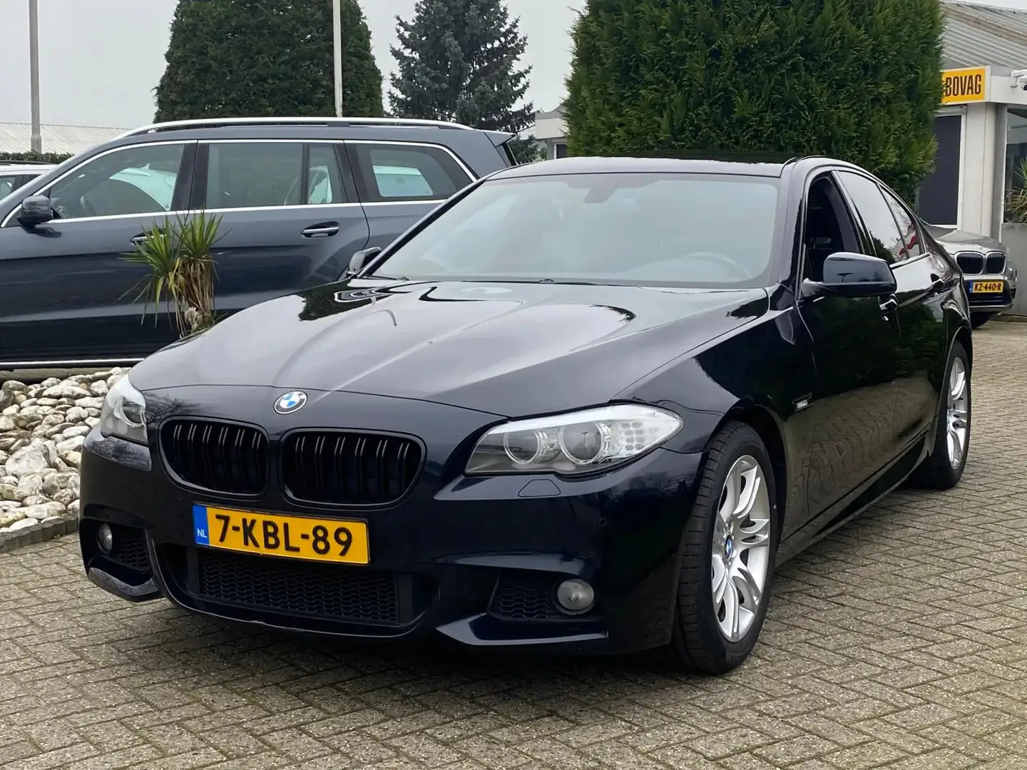 BMW 520 5-serie 520i High Executive Sedan 2013 M-Pakket NL Czarny - 1