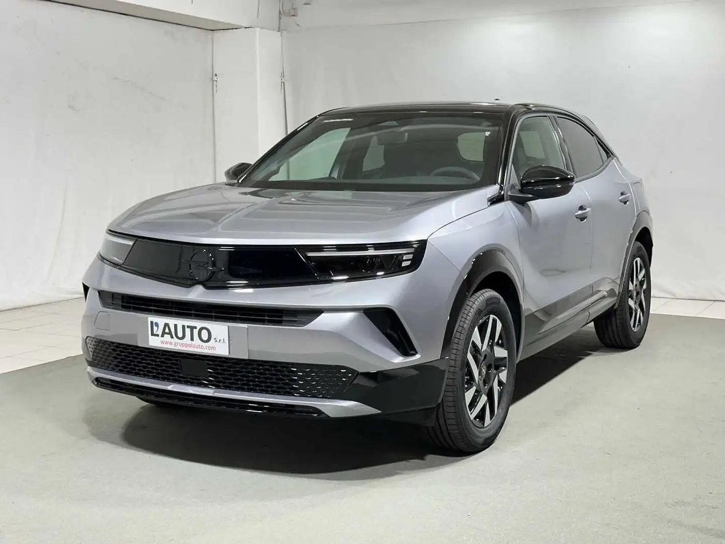 Opel Mokka 1.2 Turbo 136 CV GS Grijs - 1