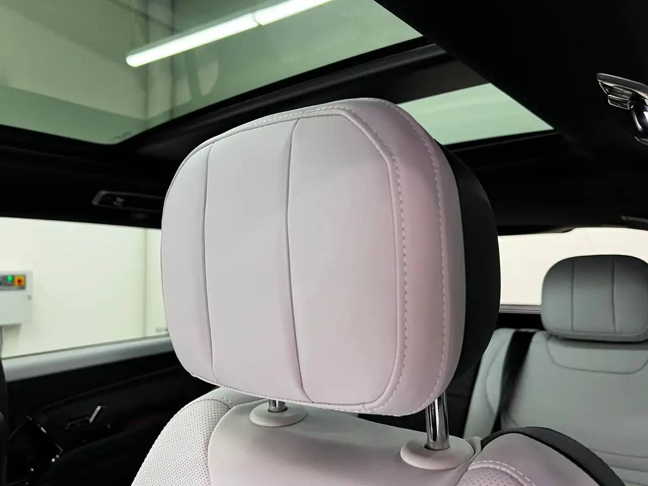 Land Rover Range Rover Sport снимка Land Rover Range Rover Sport