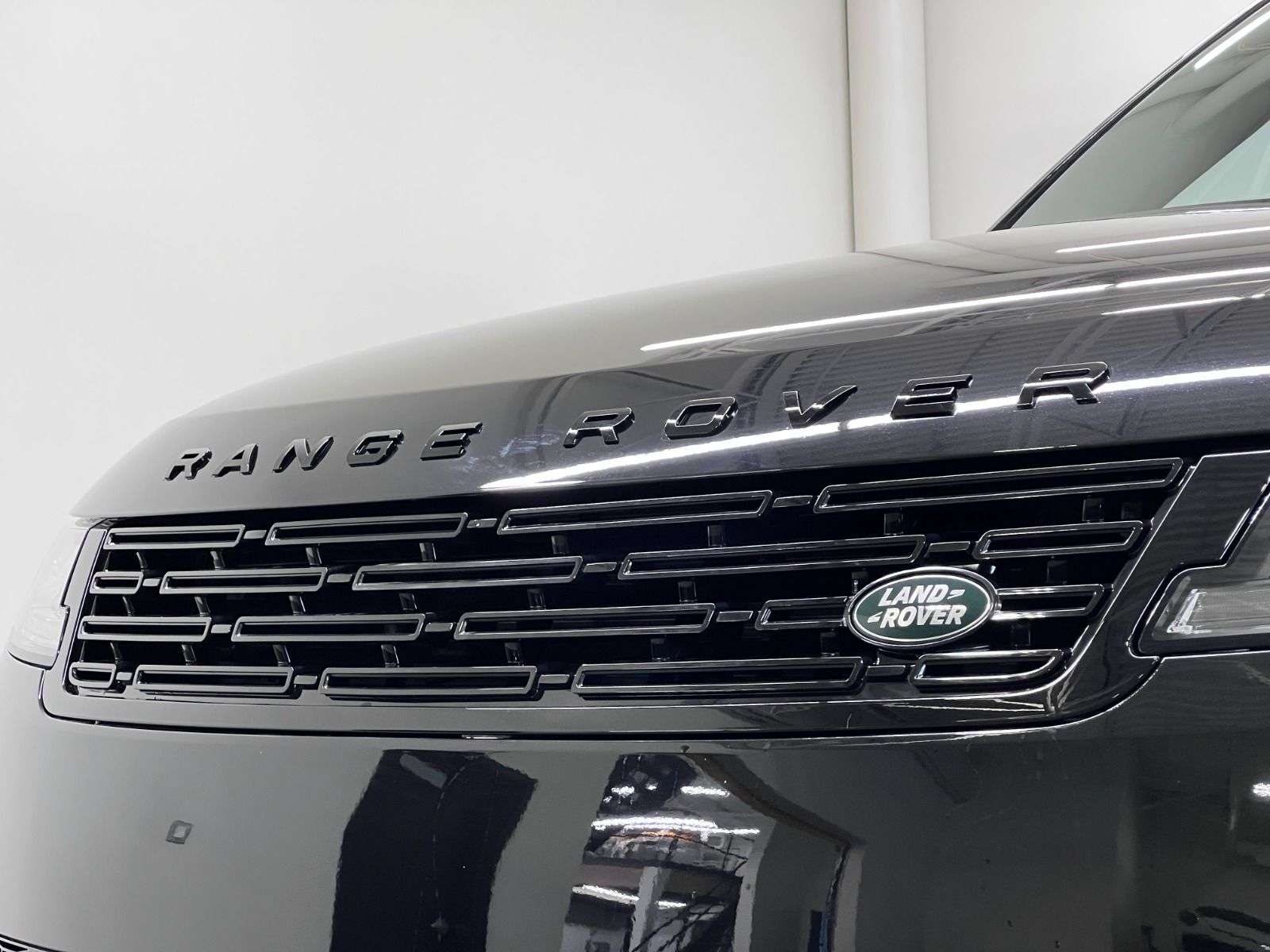 2026 Land Rover Range Rover Sport P400 DYNAMIC HSE thumb 11