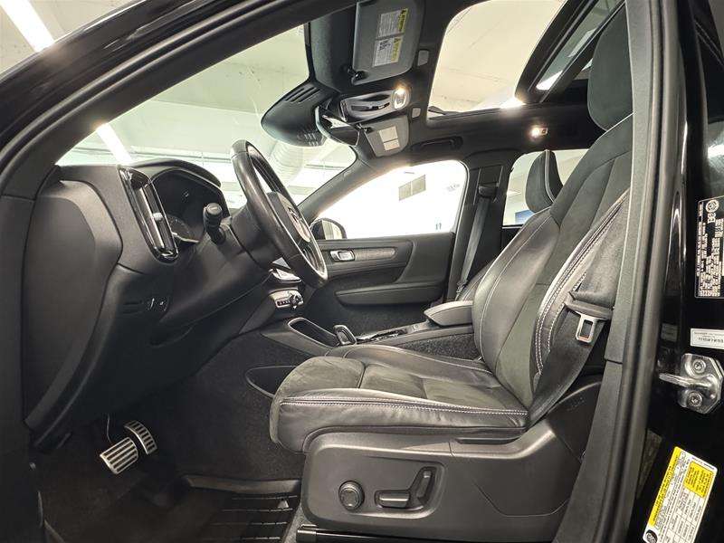 2021 Volvo XC40