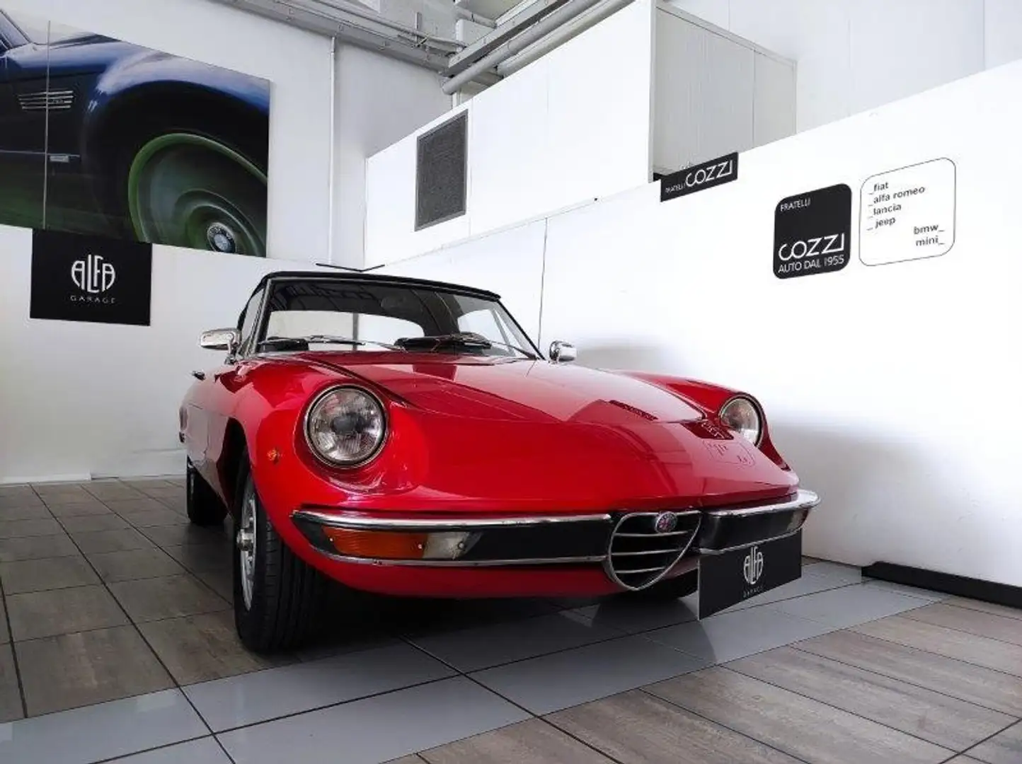 Alfa Romeo Spider - SPIDER 1600 CODATRONCA Rojo - 1