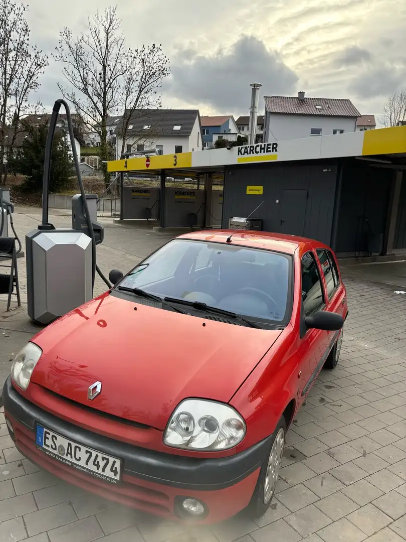 Renault Clio 1.2 ECON Rot - 1