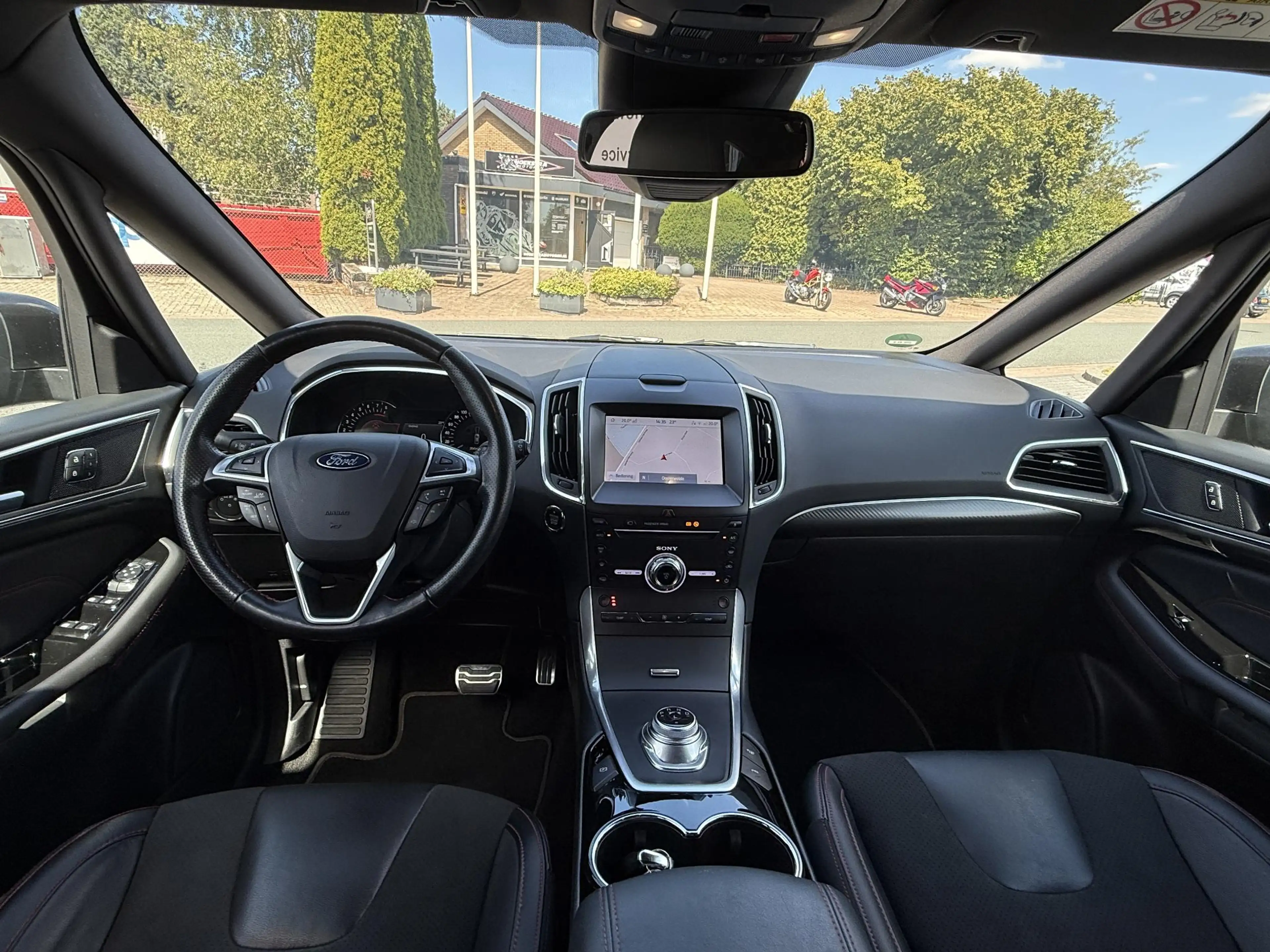 Ford S-Max 2.5i ST-Line Hybride 190 pk automaat 74665 Km — photo 11