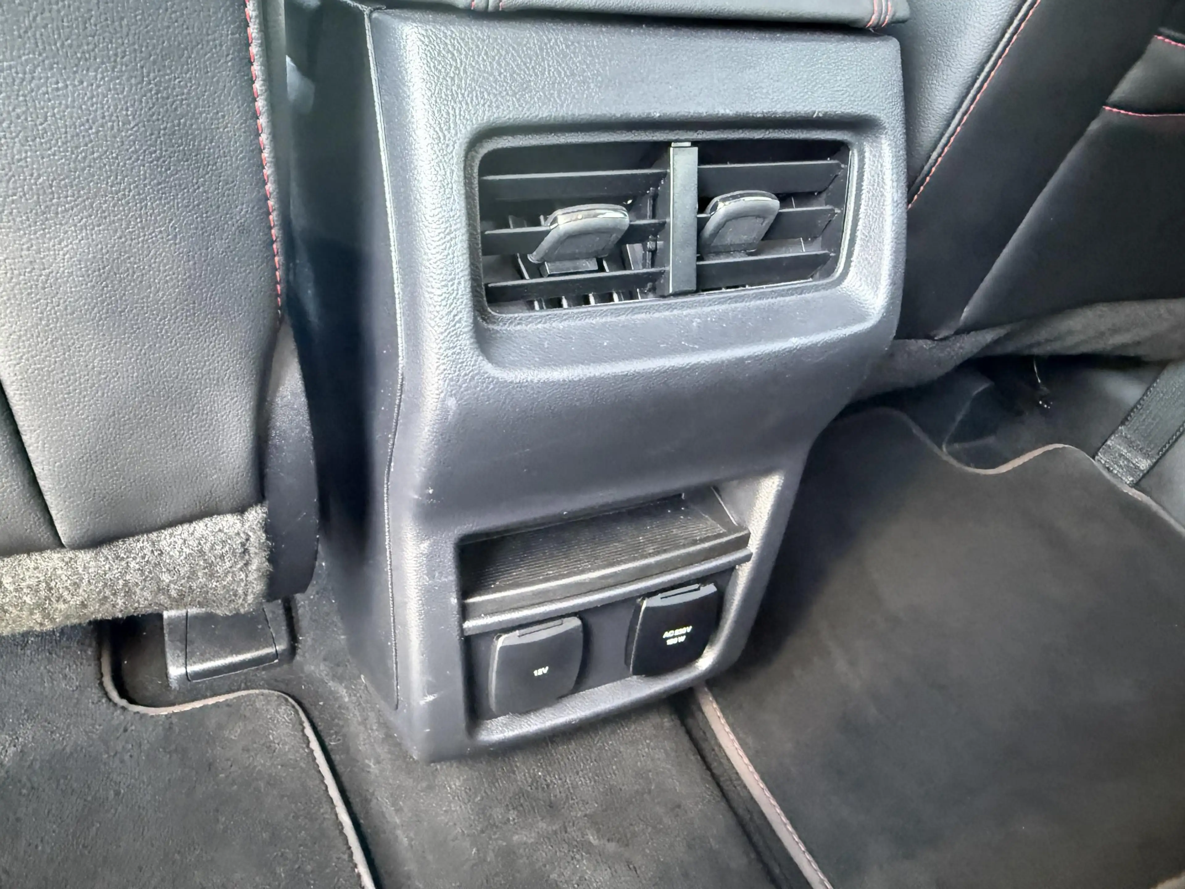 Ford S-Max 2.5i ST-Line Hybride 190 pk automaat 74665 Km — photo 18