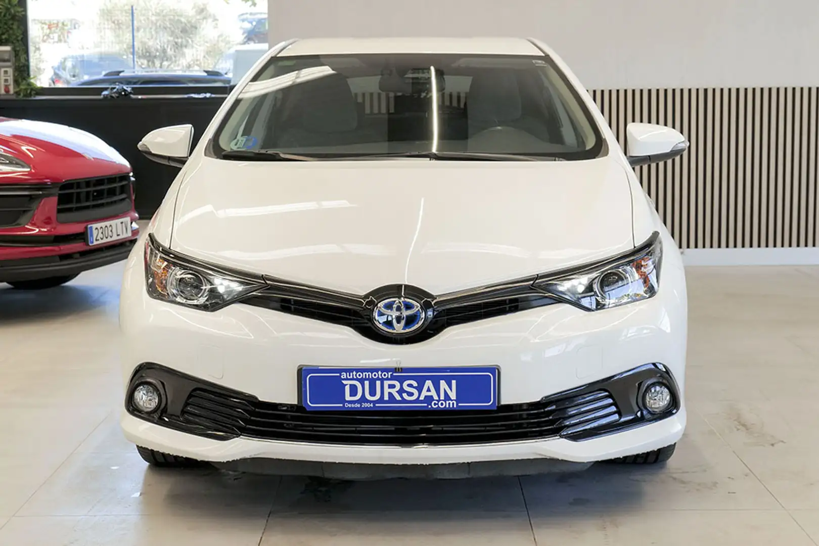 Toyota Auris hybrid 140H Feel! - 2