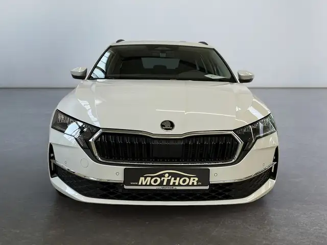 Skoda Octavia view 6