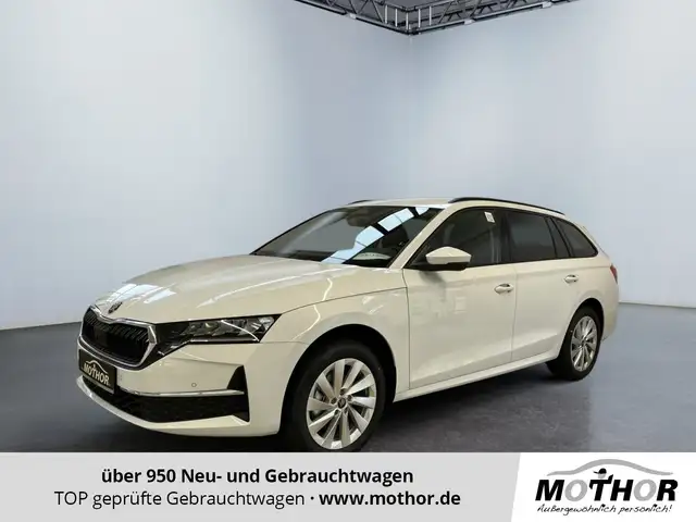 Skoda Octavia in White for sale