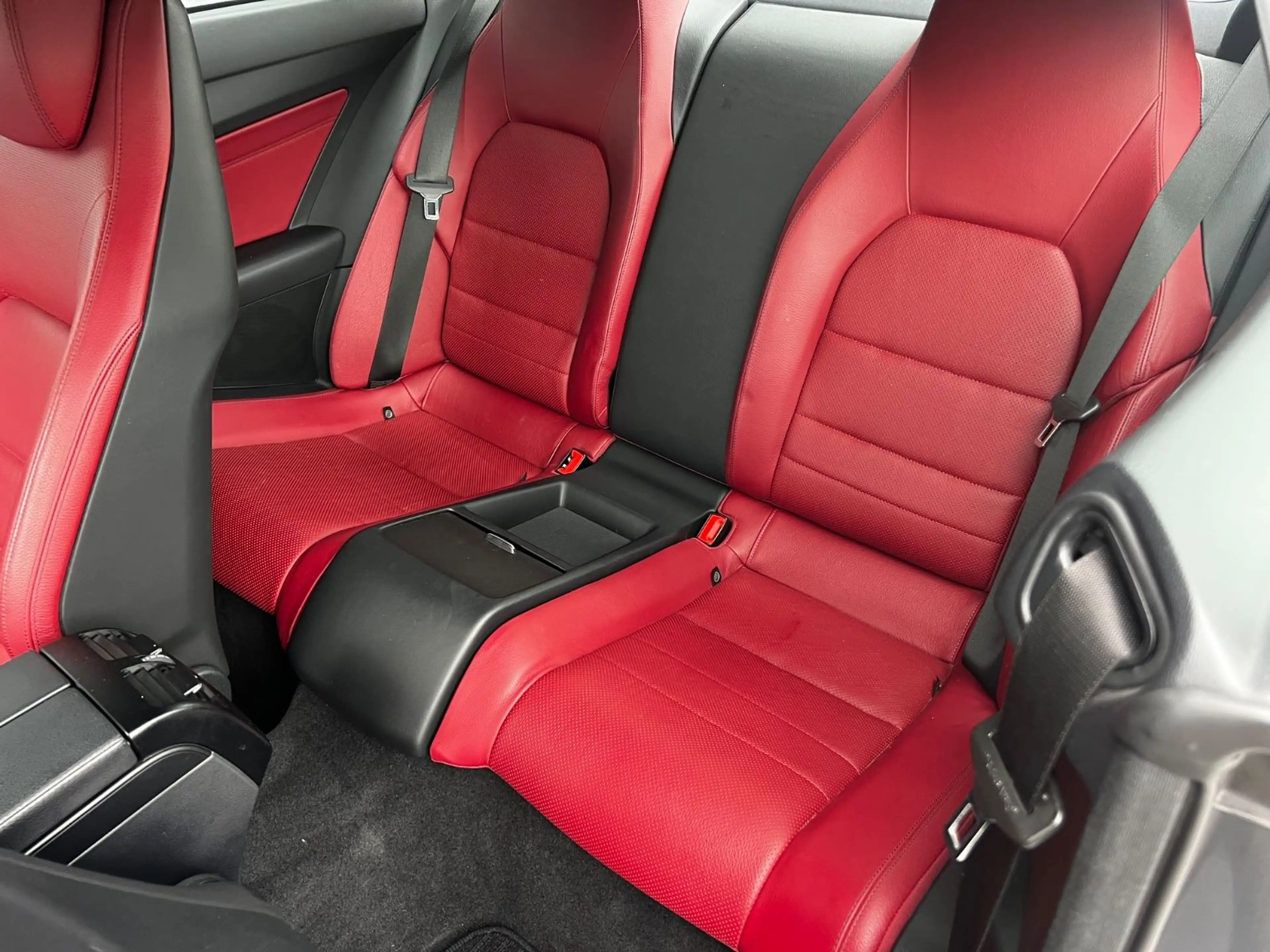 Mercedes-Benz E 350 CDI Coupe/Automatik/Euro6 — photo 10