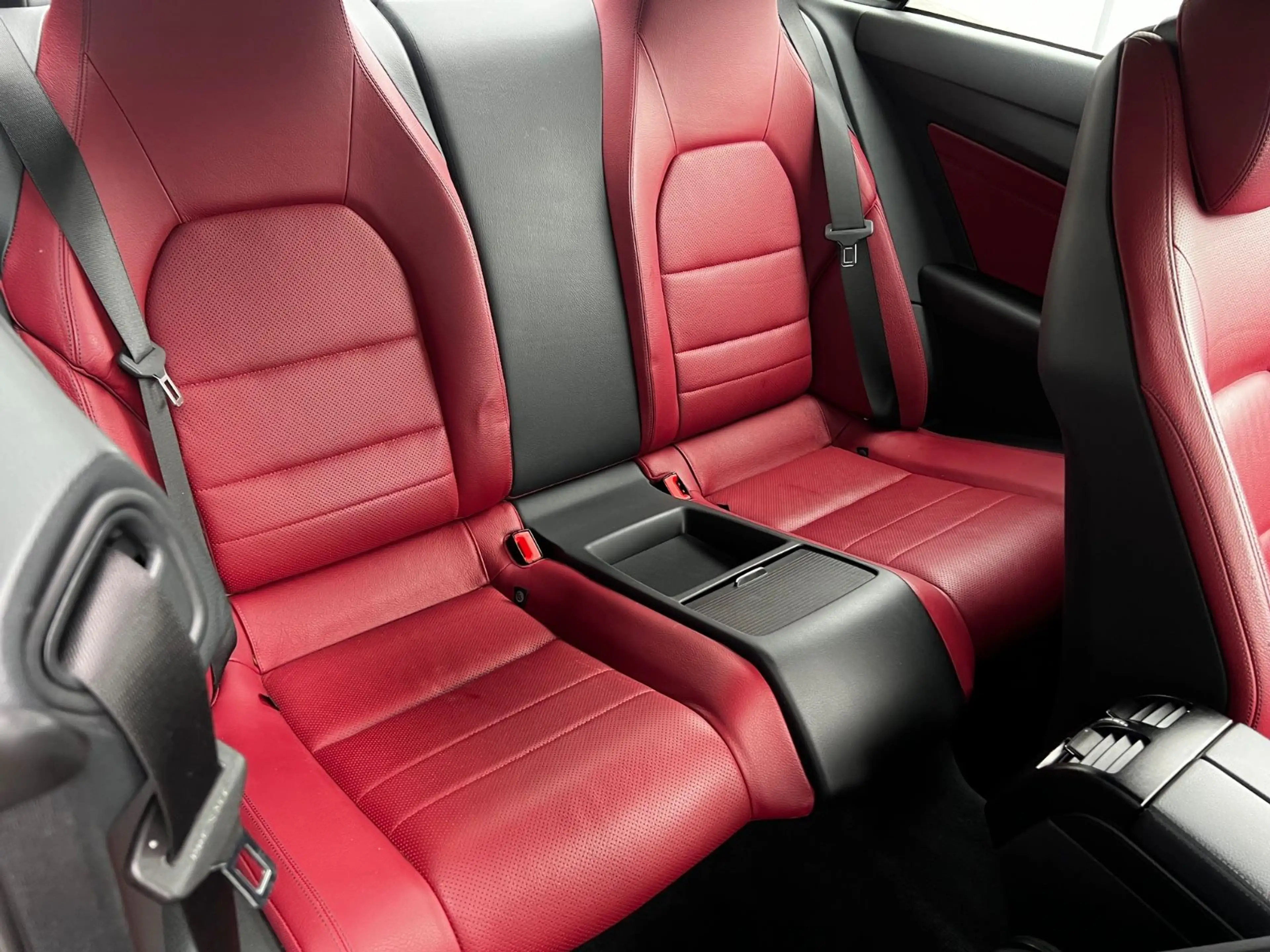 Mercedes-Benz E 350 CDI Coupe/Automatik/Euro6 — photo 11