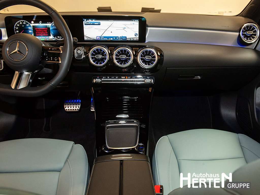 Mercedes-Benz A 250