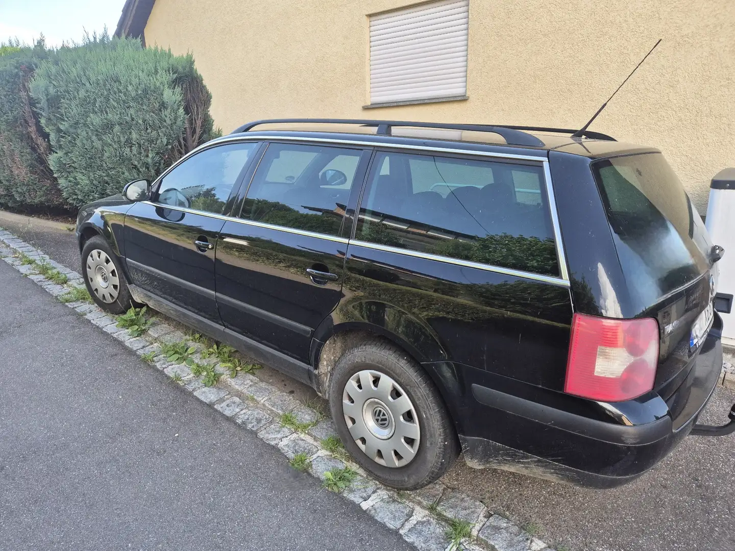 Volkswagen Passat Variant Comfortline Family Czarny - 2