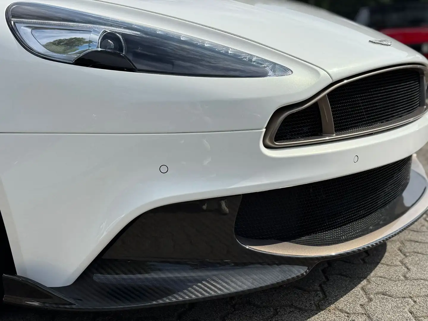 Aston Martin Vanquish S Pearl Edition 1 von 10 Sammlerstück Alb - 2