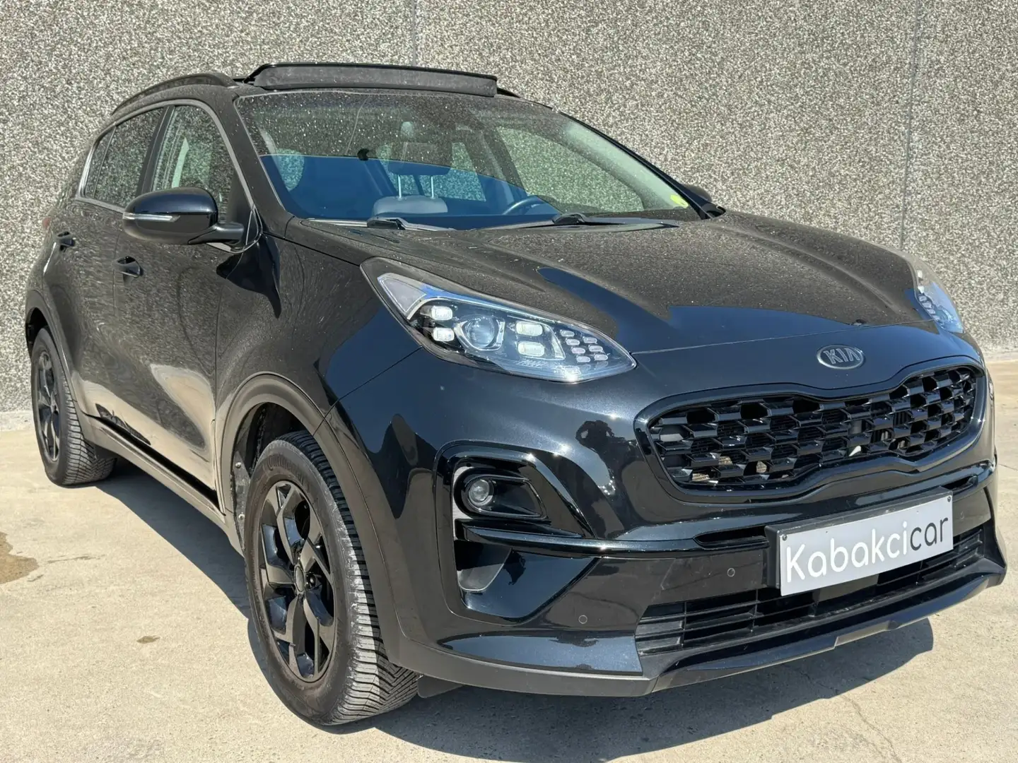 Kia Sportage 1.6 CRDi Black Edition//CARPLAY/CAMERA/GARANTIE Schwarz - 1