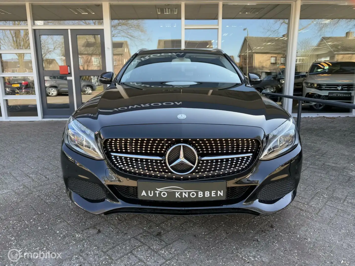 Mercedes-Benz C 180 Estate AMG Sport Edition Led, Navi, Bluetooth, PDC Zwart - 2