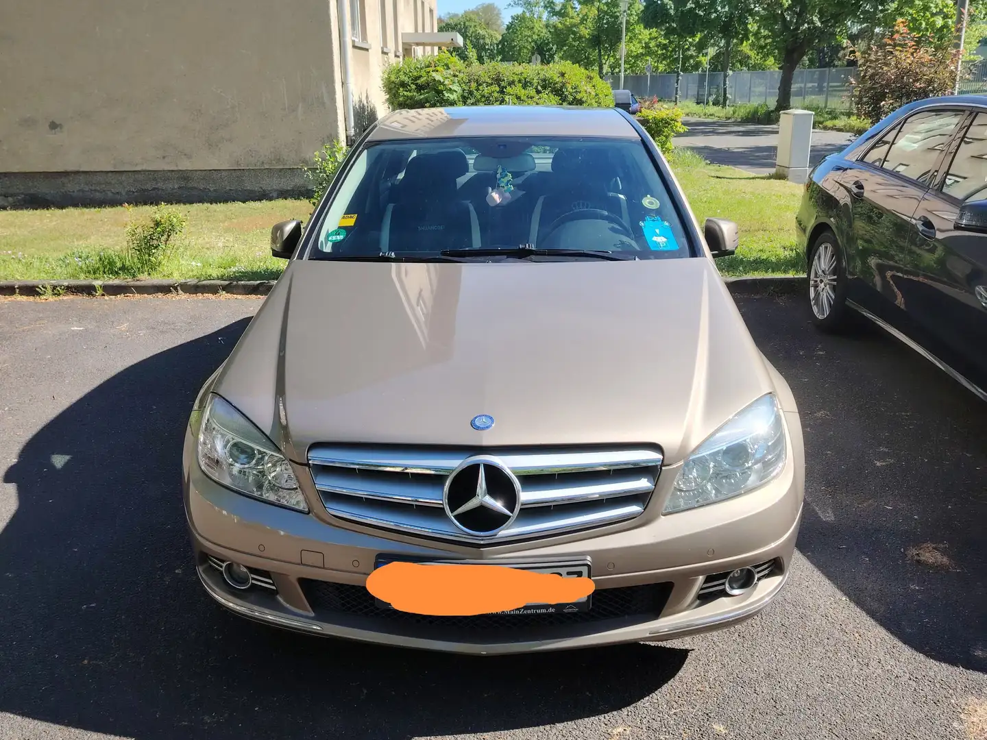Mercedes-Benz C 200 CGI BlueEFFICIENCY Gold - 1
