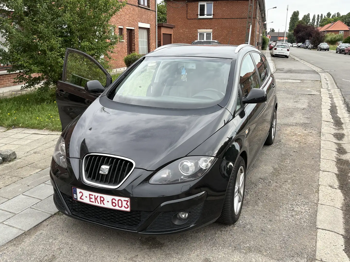 SEAT Altea XL 1.6 CR TDi Family DPF - 1