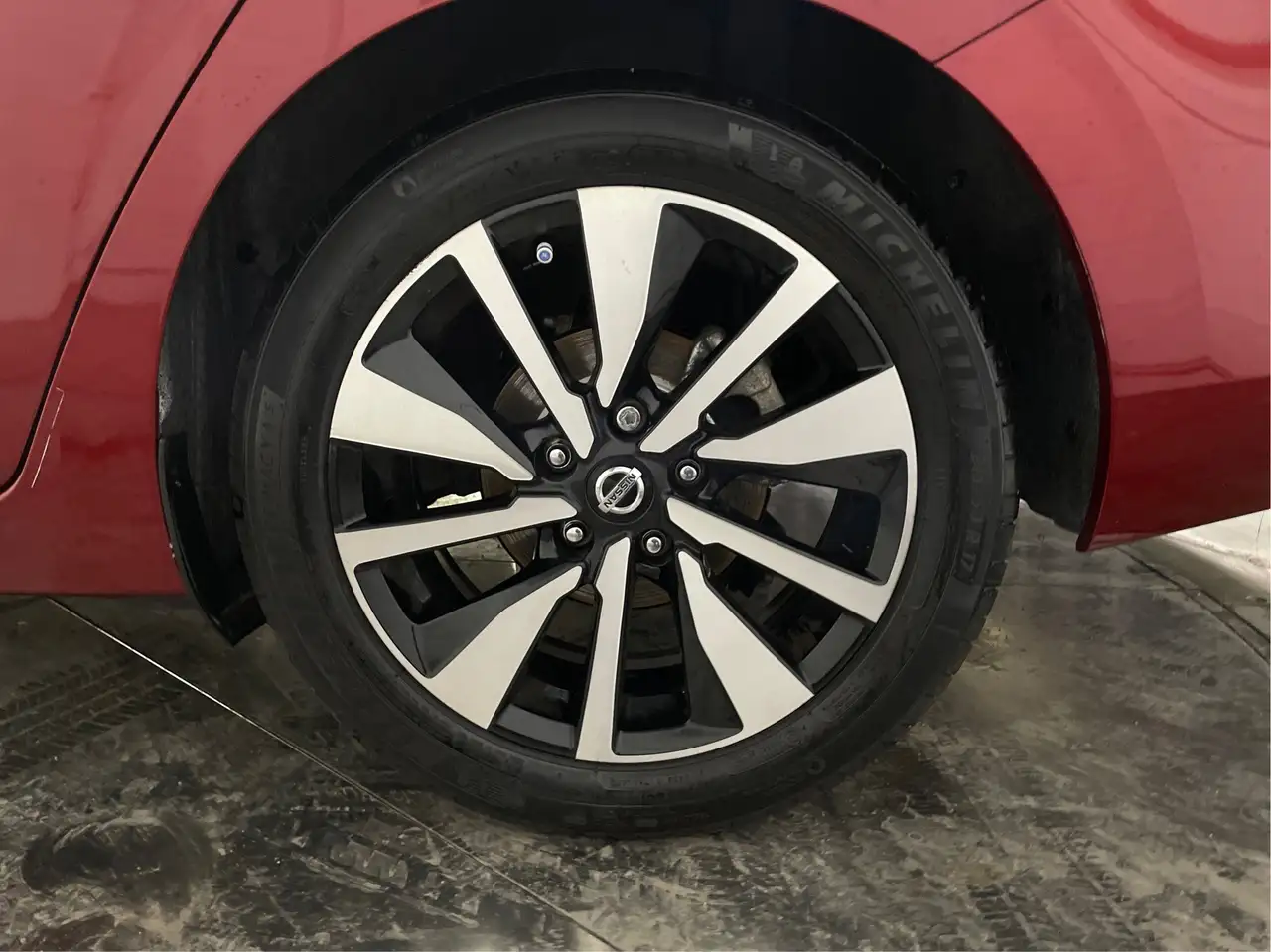 Nissan Sentra снимка Nissan Sentra