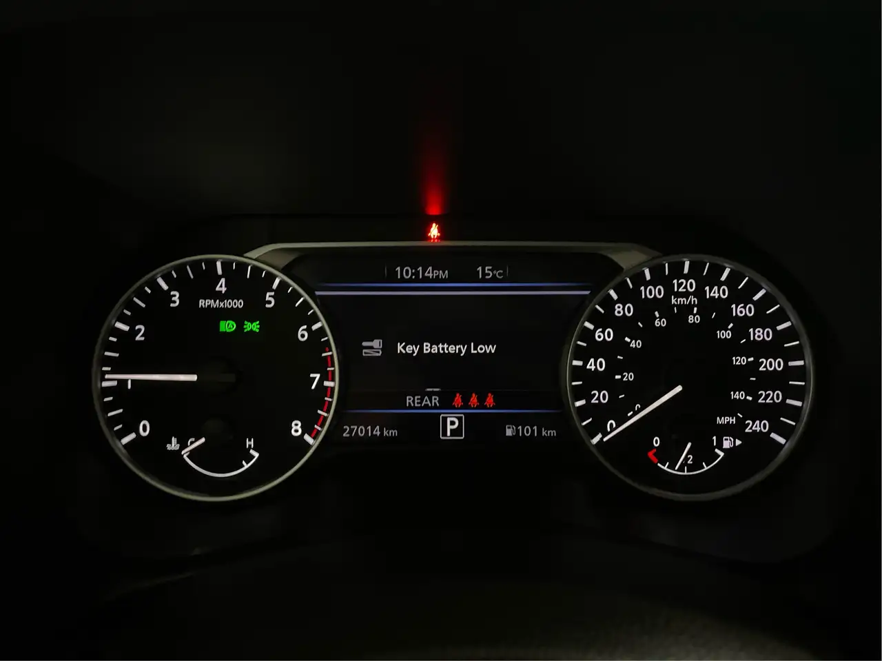 Nissan Sentra снимка Nissan Sentra