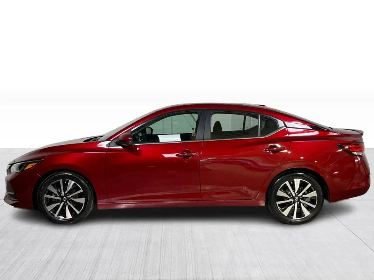 Nissan Sentra снимка Nissan Sentra