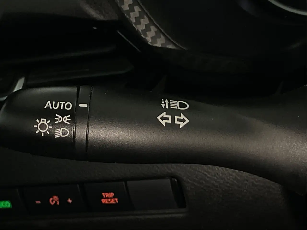 Nissan Sentra снимка Nissan Sentra