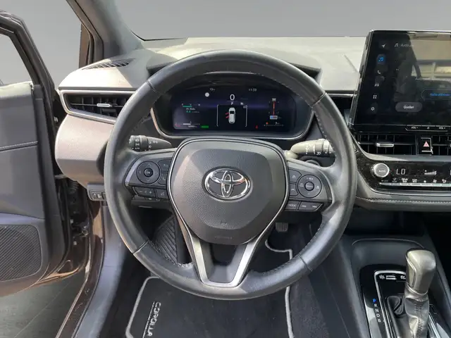 Toyota Corolla view 13