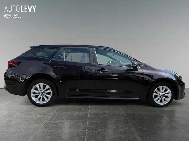 Toyota Corolla view 7