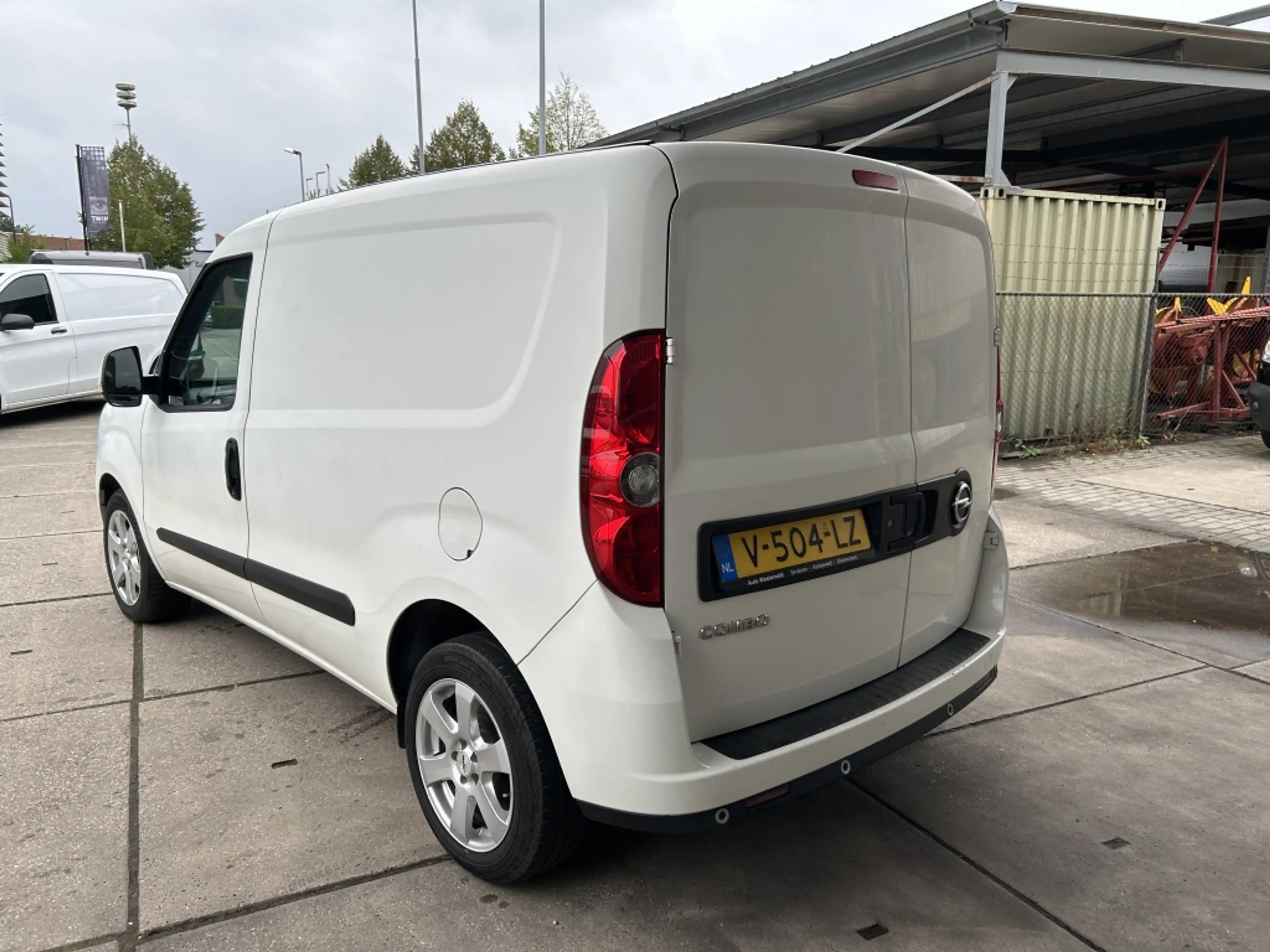 Opel Combo 1.3 CDTi Sport Euro 6 — photo 6