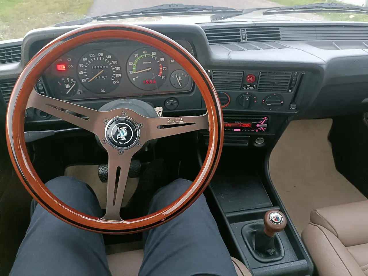 BMW 323 e21 323i, foto 8