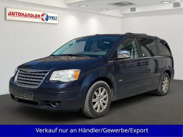 Chrysler Voyager 3.8i 6-Sitzer Automatik Leder SHZ Navi P