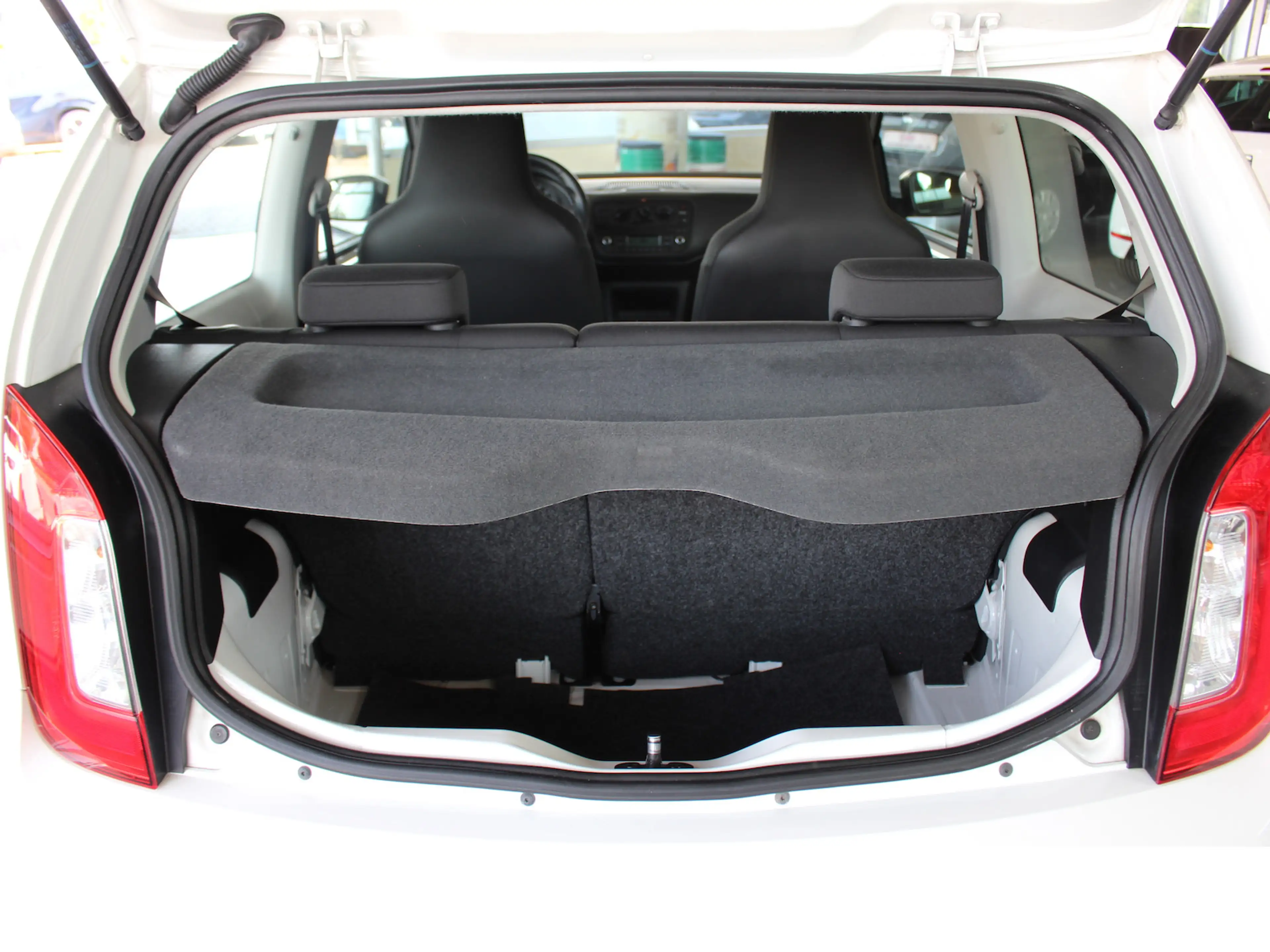 Skoda Citigo 1.0 *Klimaanlage*TÜV neu*TOP-Zustand* — photo 12