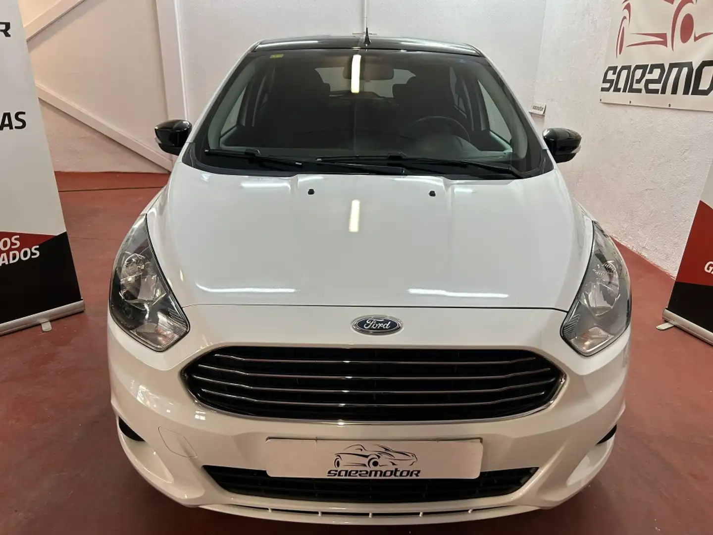 Ford Ka/Ka+ Ka+ 1.19 Ti-VCT White & Black Edition Blanco - 2