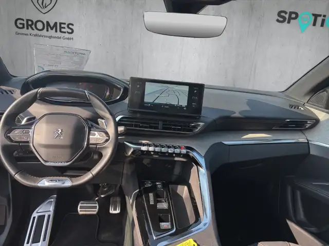 Peugeot 3008 view 11