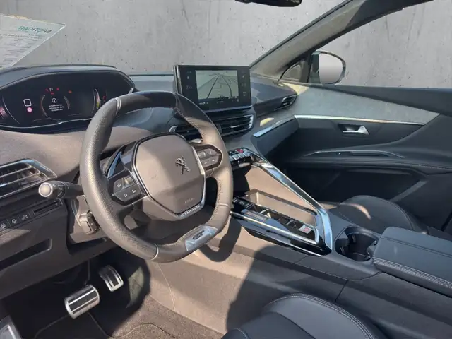 Peugeot 3008 view 8
