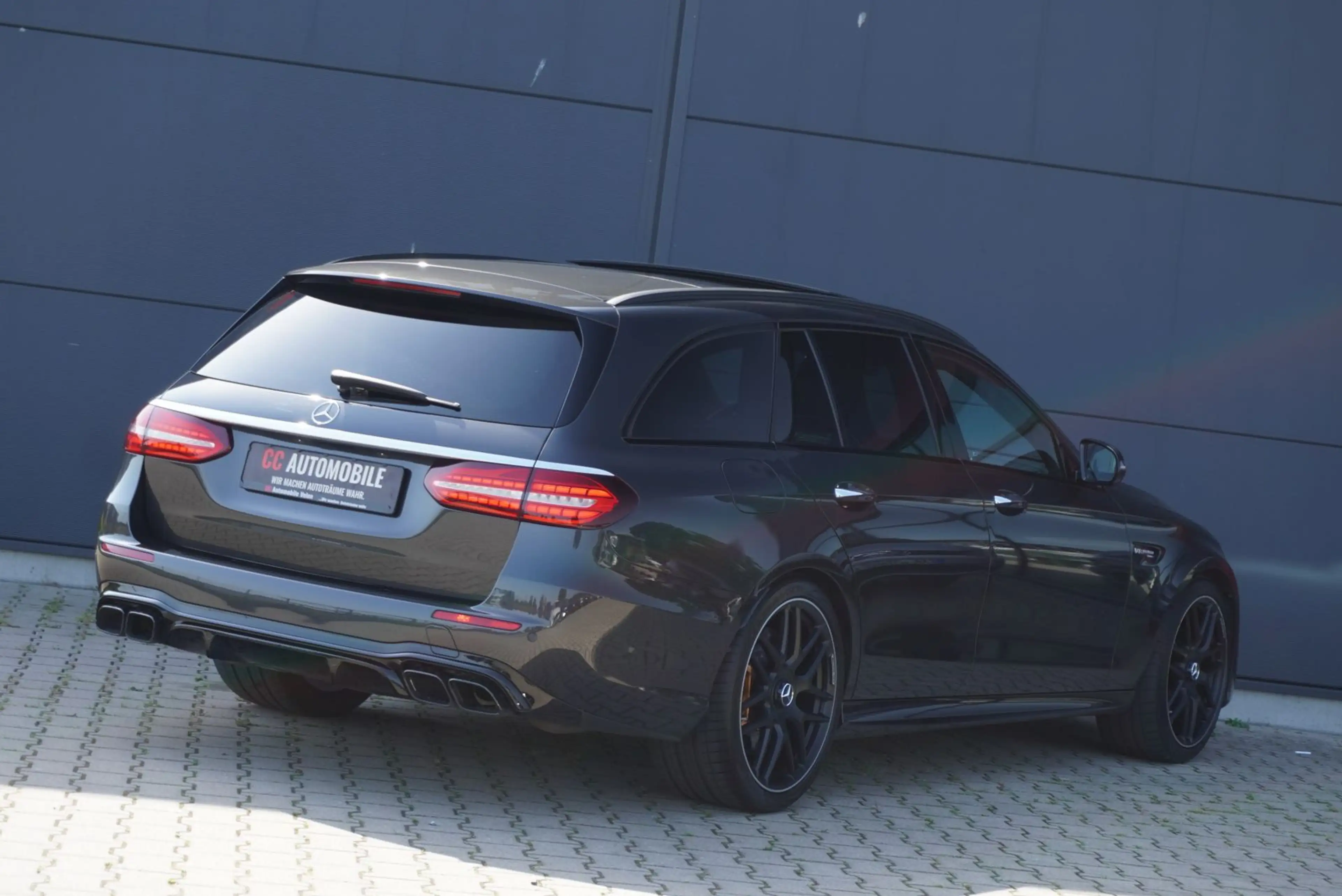 Mercedes-Benz E 63 AMG S 4Matic+/Pano/P-Sitze/Keramik/HUD/360° — photo 7