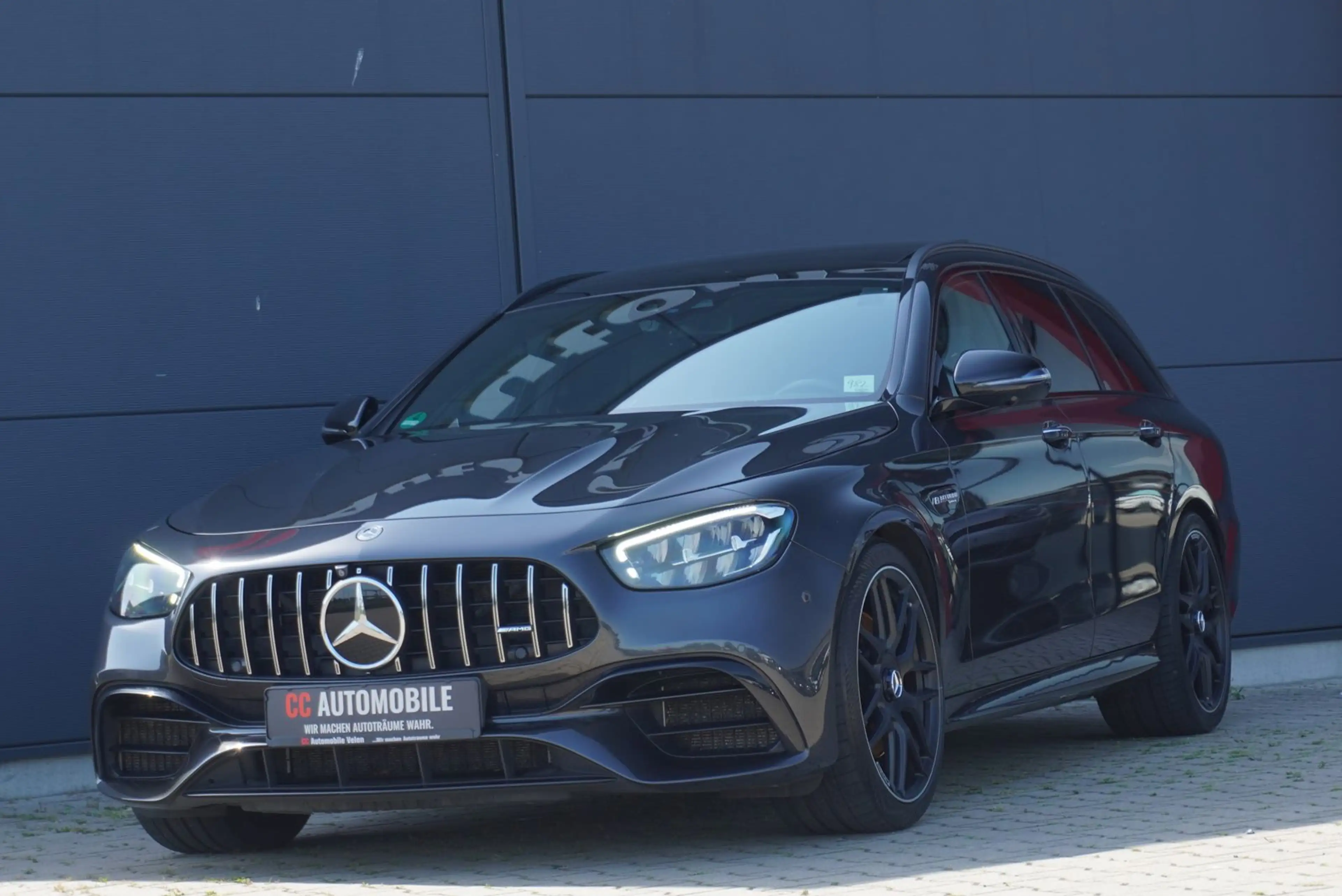 Mercedes-Benz E 63 AMG S 4Matic+/Pano/P-Sitze/Keramik/HUD/360° — photo 3