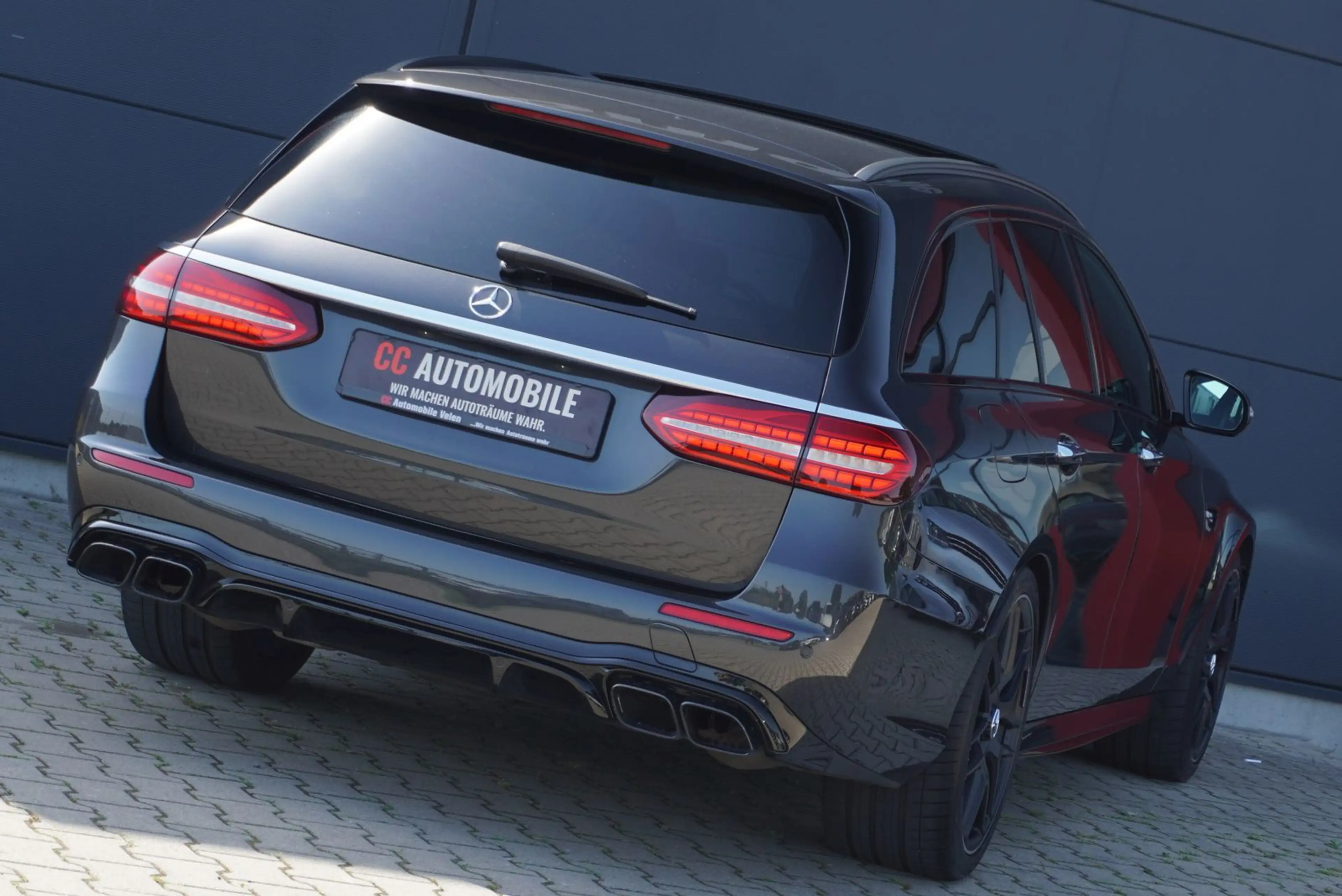 Mercedes-Benz E 63 AMG S 4Matic+/Pano/P-Sitze/Keramik/HUD/360° — photo 5
