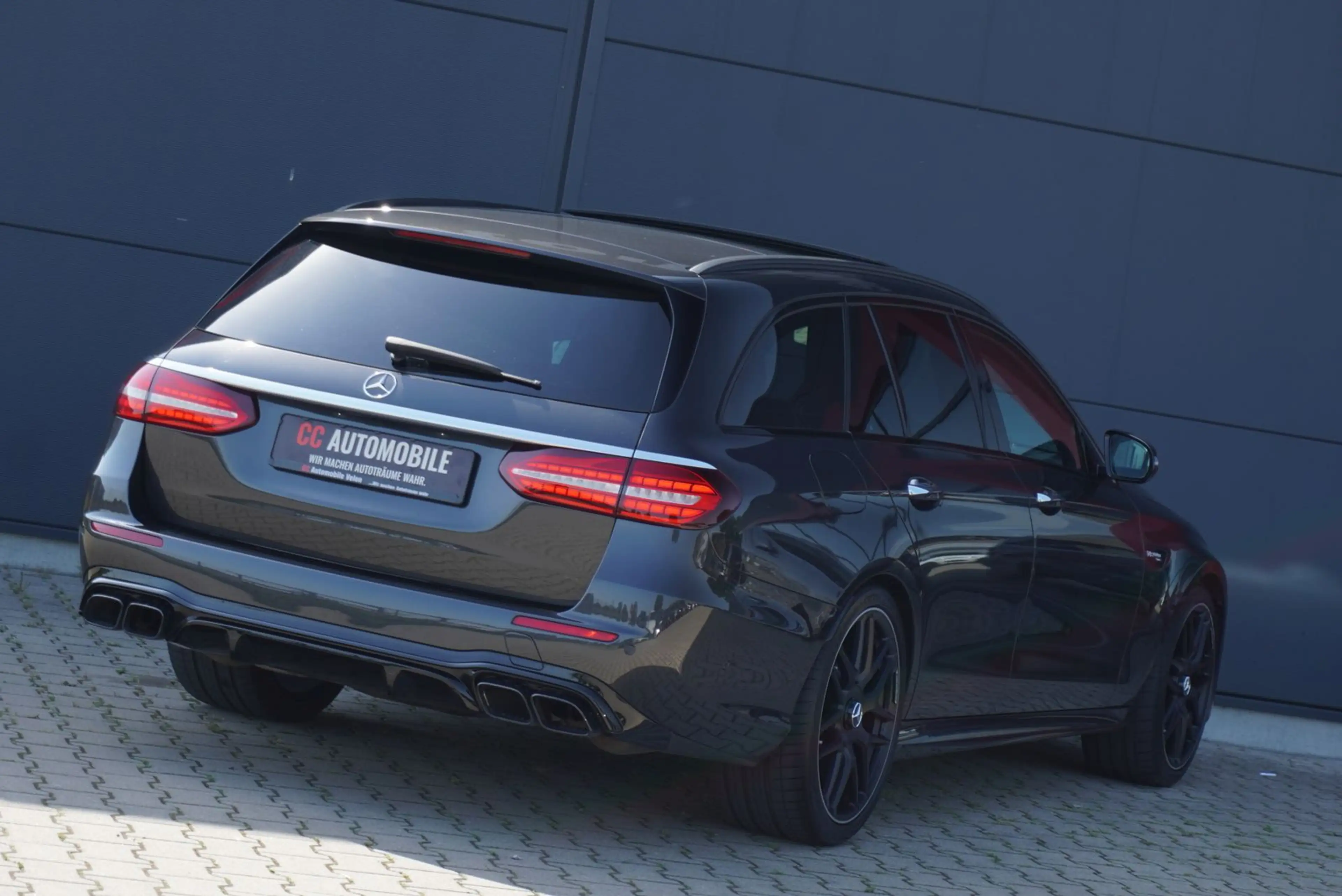 Mercedes-Benz E 63 AMG S 4Matic+/Pano/P-Sitze/Keramik/HUD/360° — photo 6