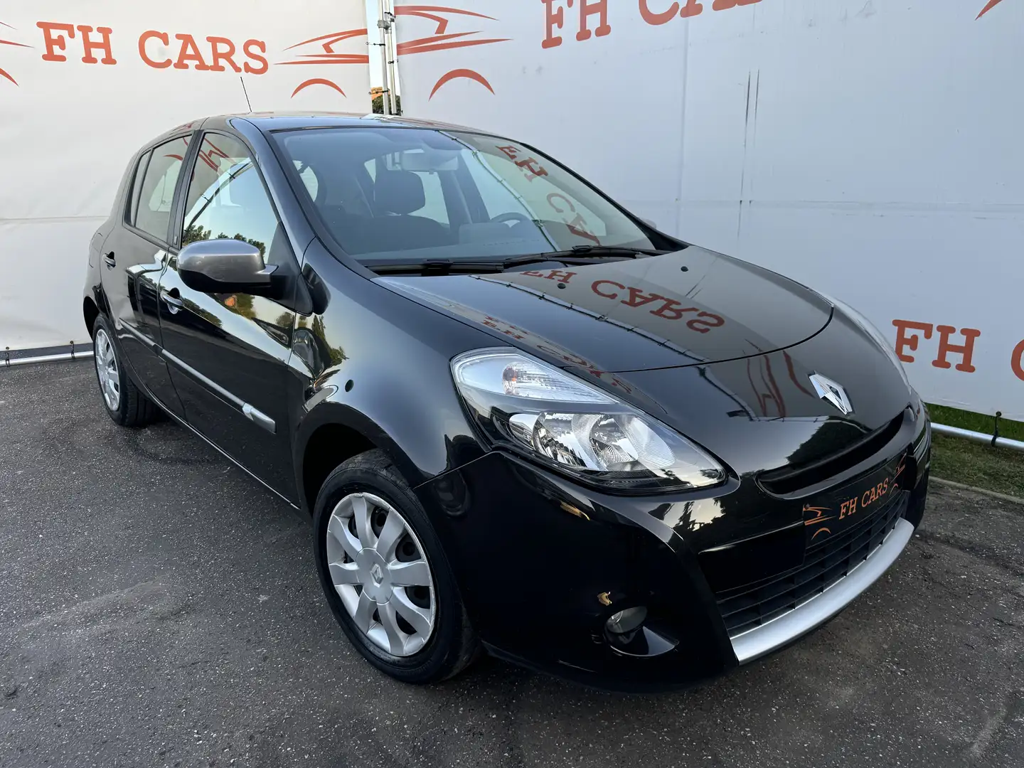Renault Clio 1.2 TCe 20th *GPS*AIRCO*BENZINE* Negro - 1