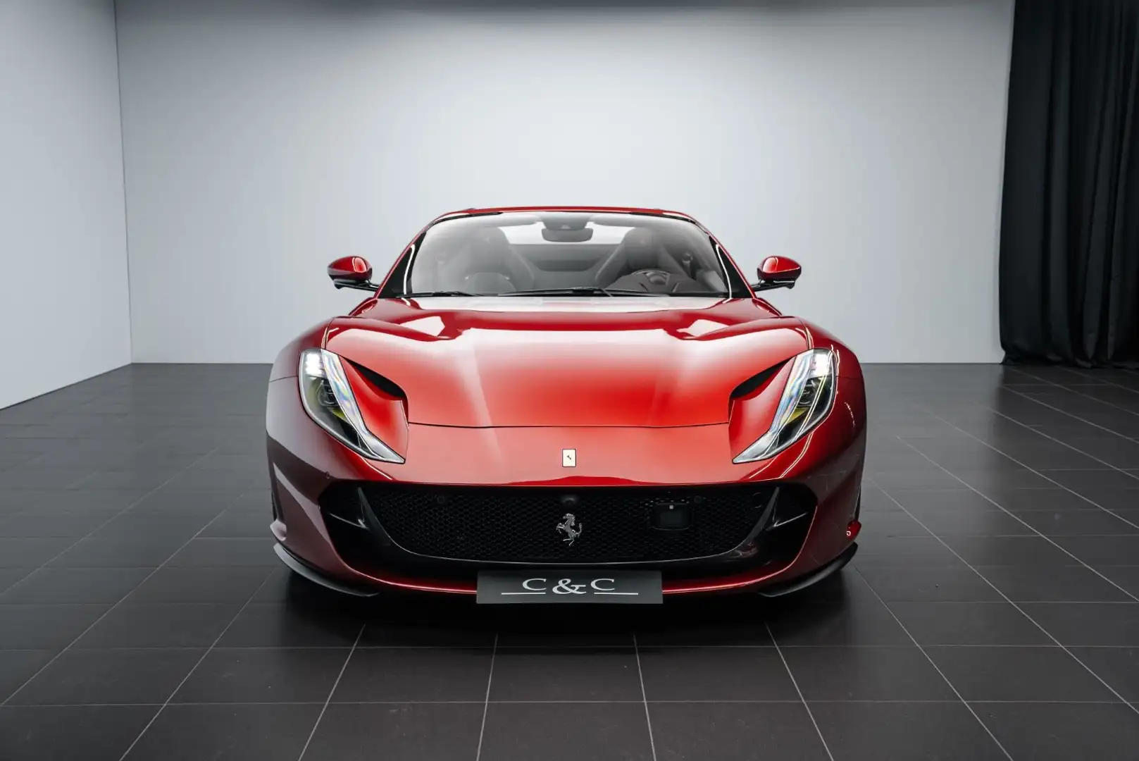 Ferrari 812 GTS LIFT/SURROUND/CARBON/HISTORICAL COLOUR Rot - 2