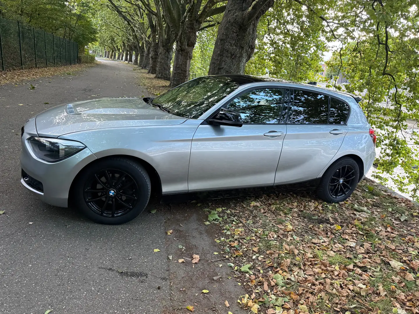 BMW 116 116 d M Sport Edition Gris - 2