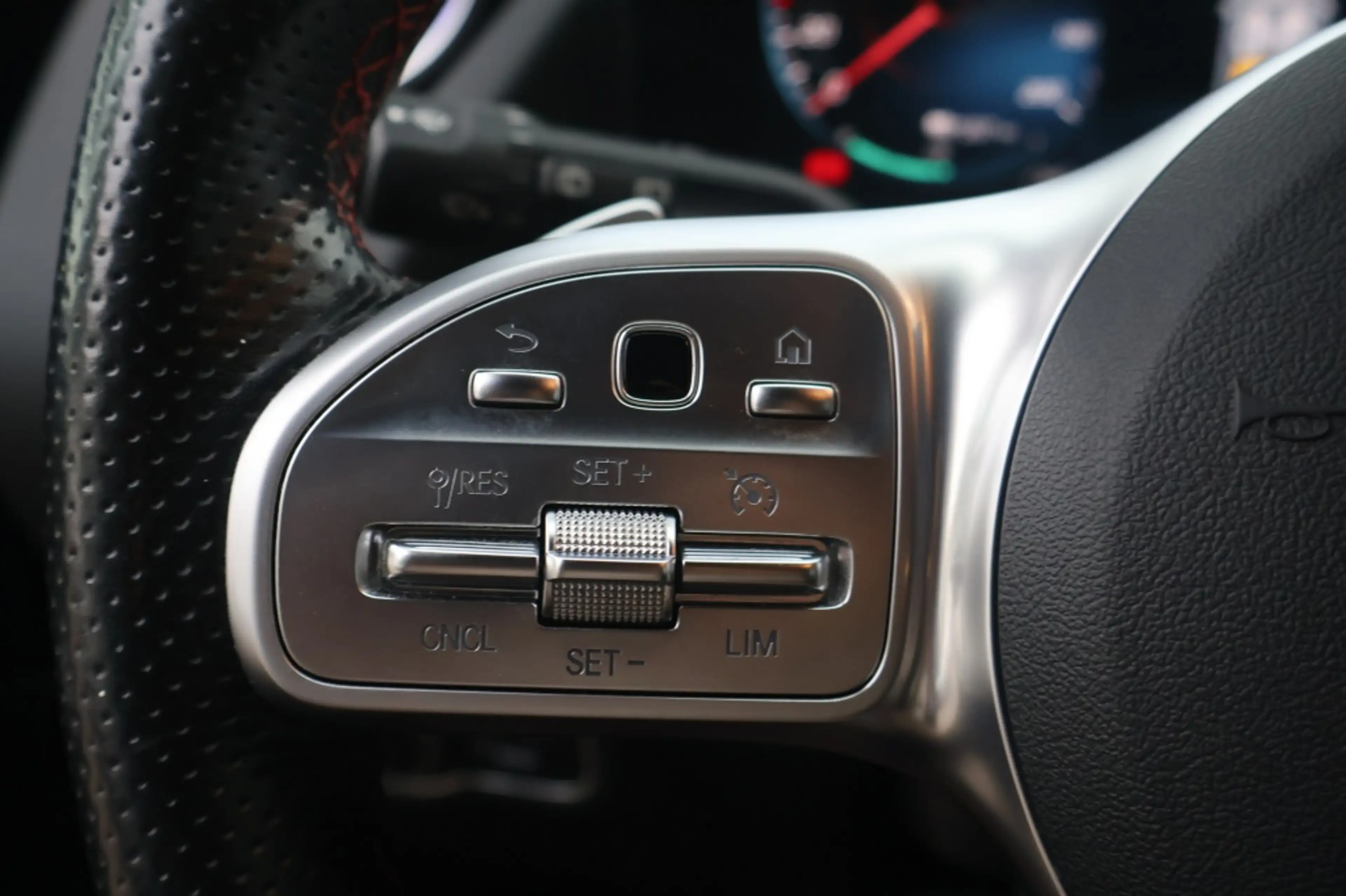 Mercedes-Benz EQA 250 190pk Business Solution AMG SoH 96% I Camera I Nav — photo 10