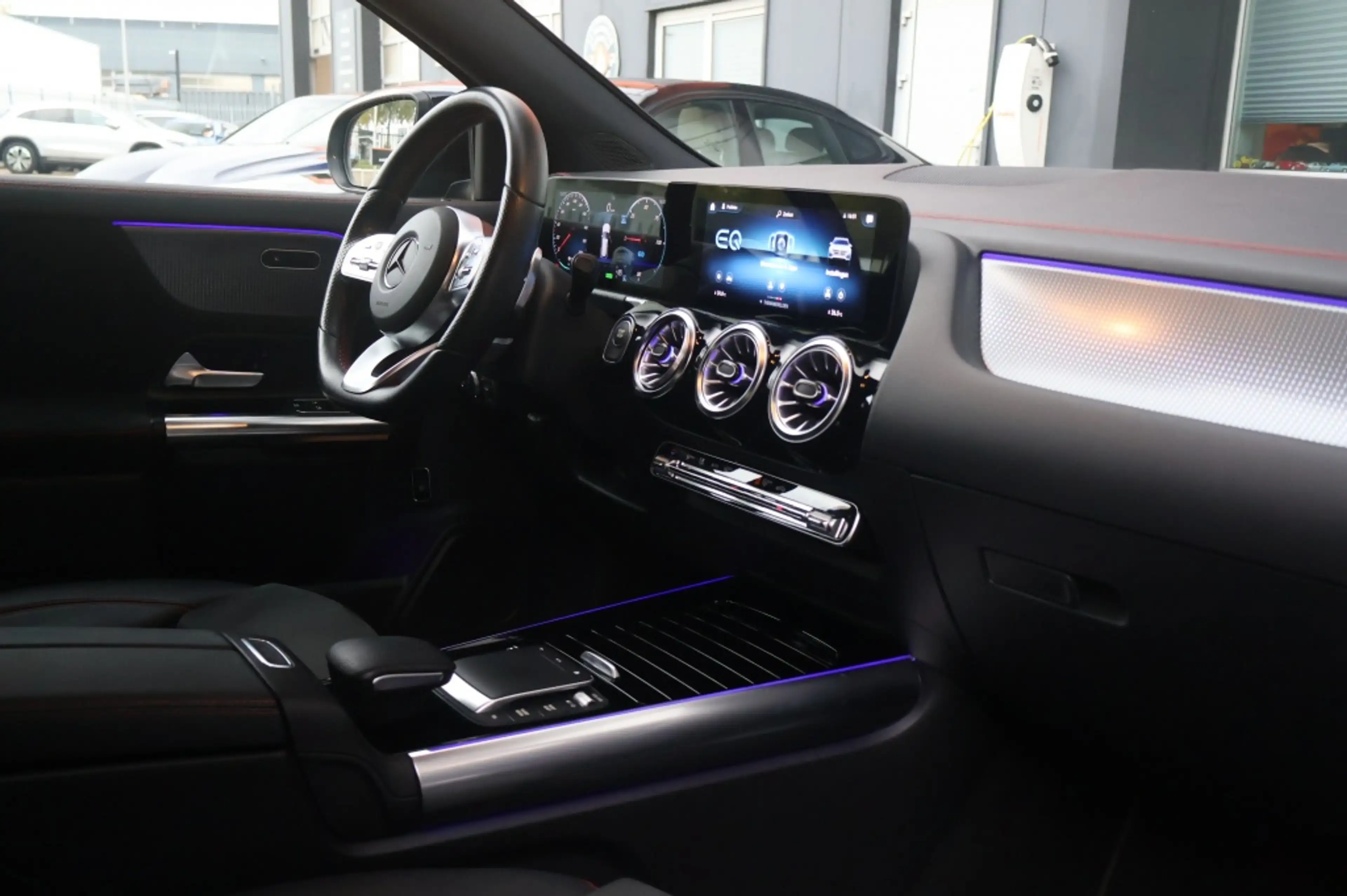 Mercedes-Benz EQA 250 190pk Business Solution AMG SoH 96% I Camera I Nav — photo 36