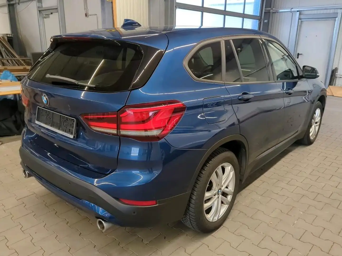BMW X1 Baureihe X1 sDrive 18 d Advantage Azul - 2